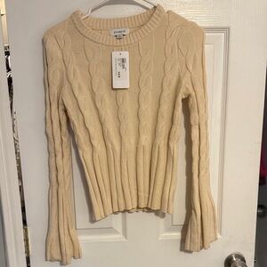 Evereve Beige Cable Knit Sweater